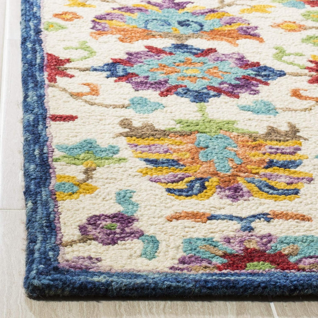 SAFAVIEH Boho Floral Wool Runner Rug