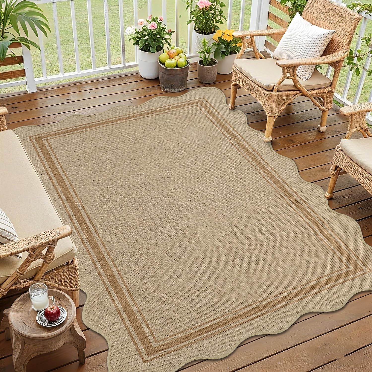 Scalloped Jute Entry Rug