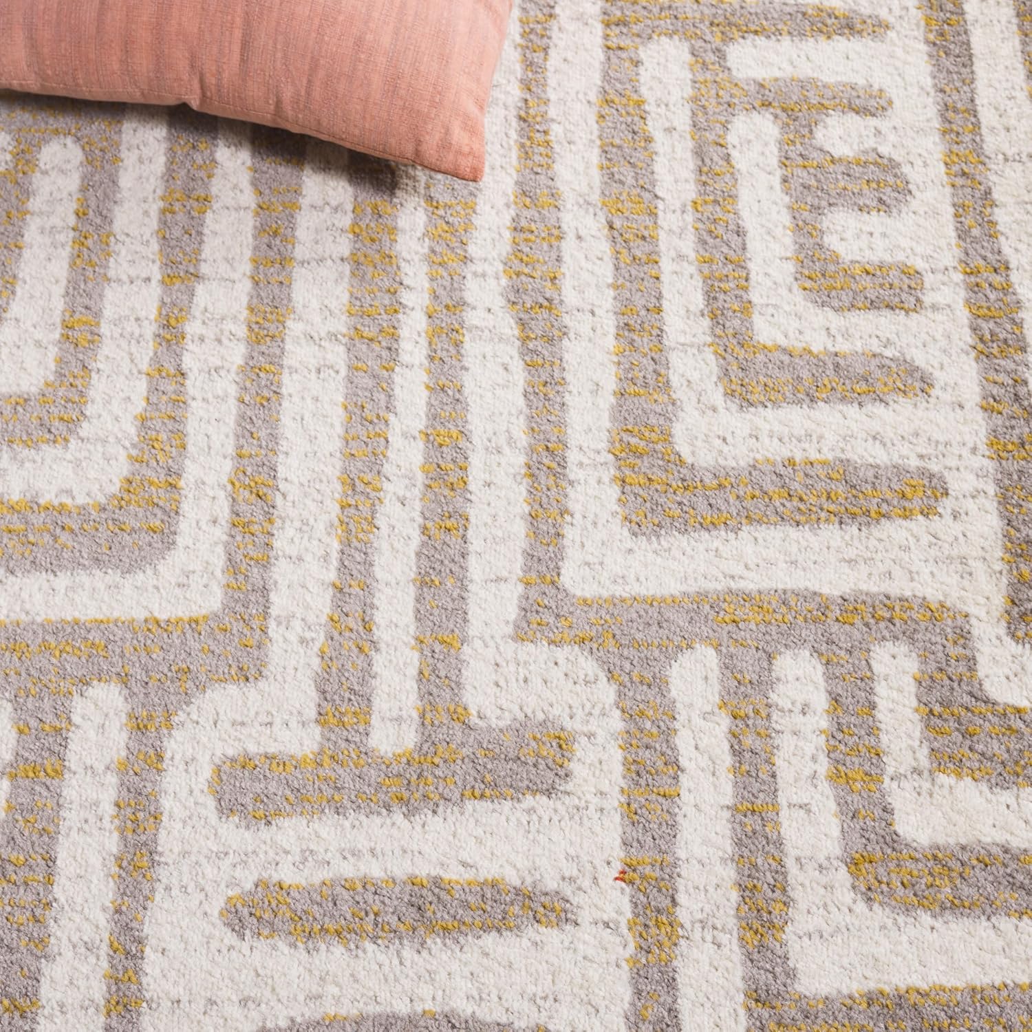 SAFAVIEH Modern Abstract Accent Rug