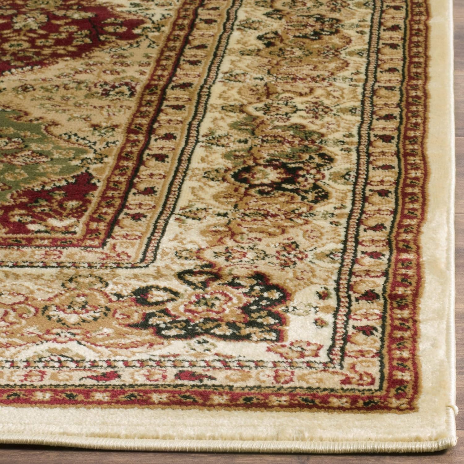 Traditional Oriental Accent Rug